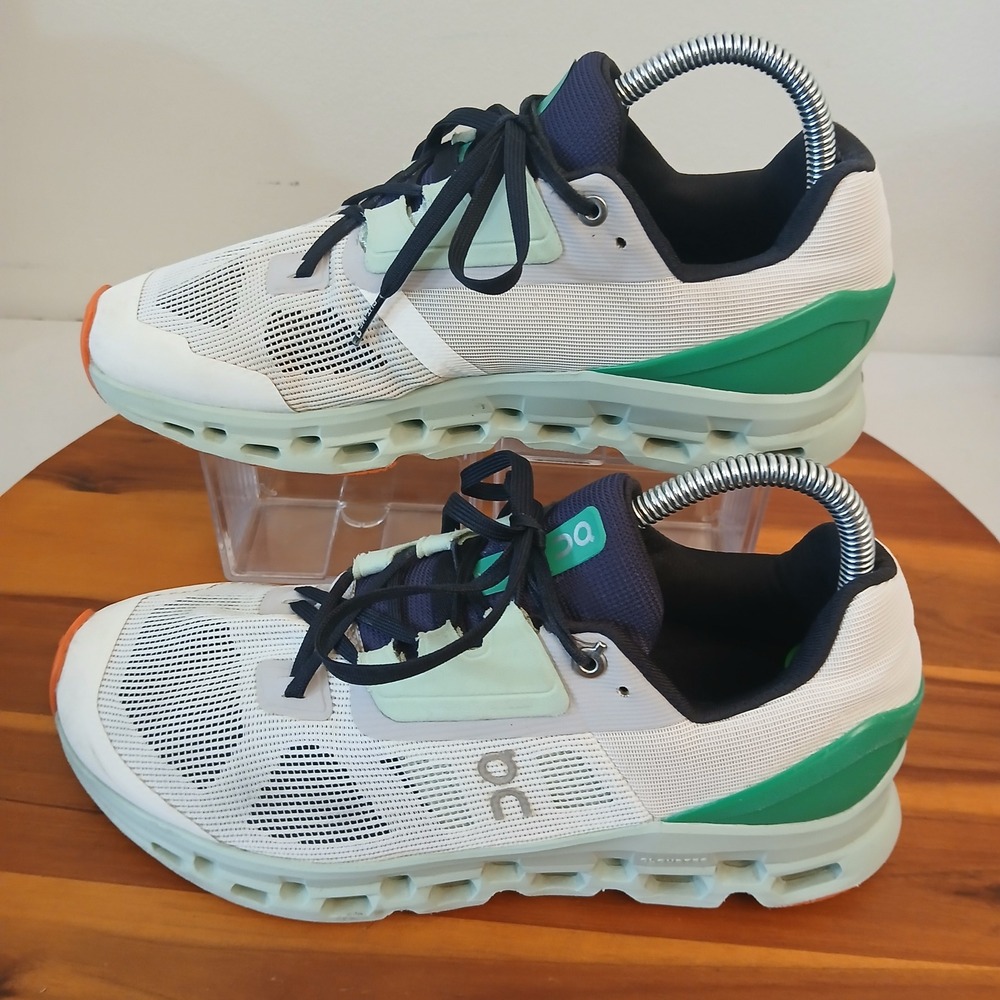 On Cloud Cloudstratus Womens 9 White Green Running Shoes Sneakers 39.98245